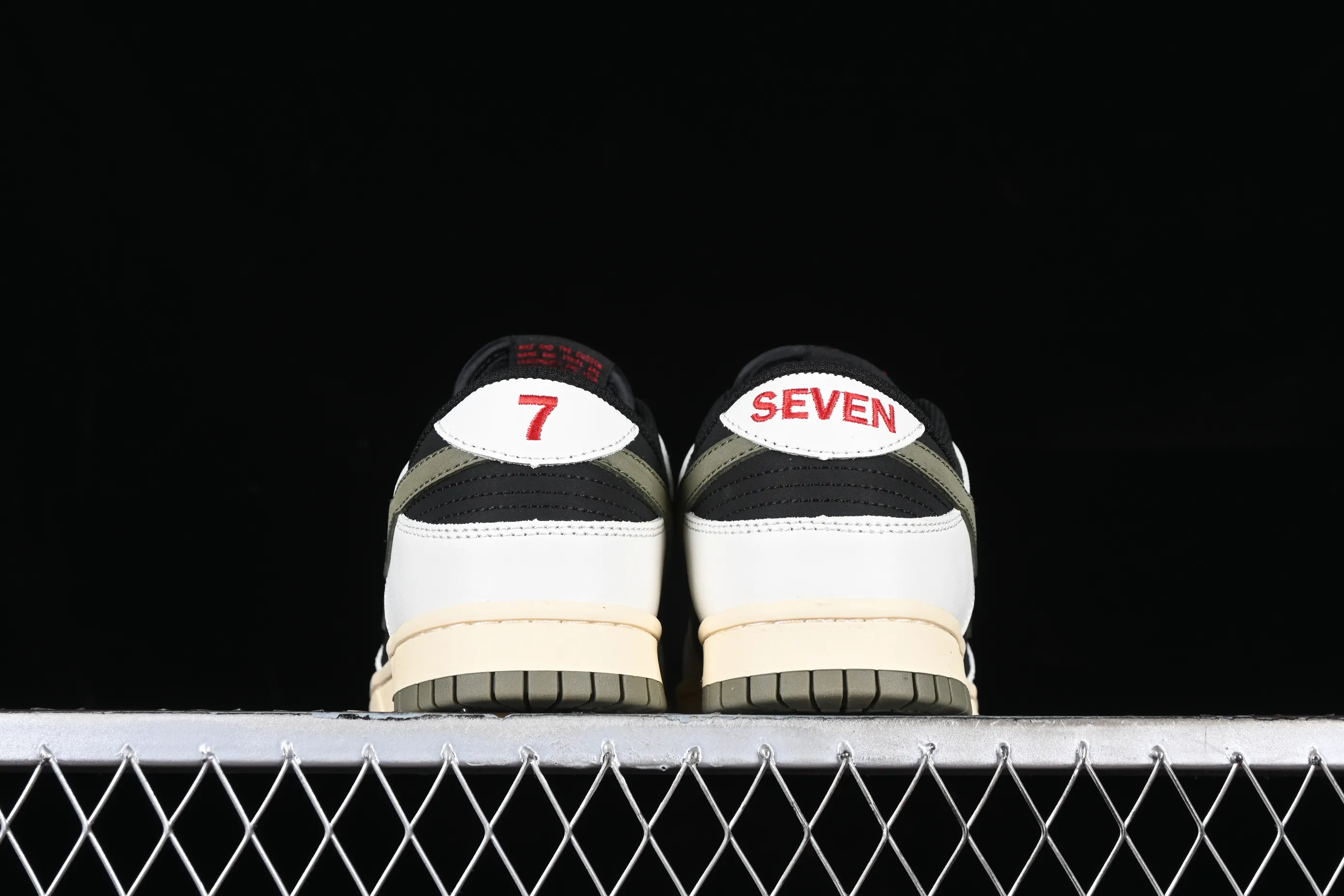 All categories Nk SB Dunk series Nk SB Dunk Low low-top sneakers Nk Dunk Low SB low-top sports and leisure sneakers 630358-106